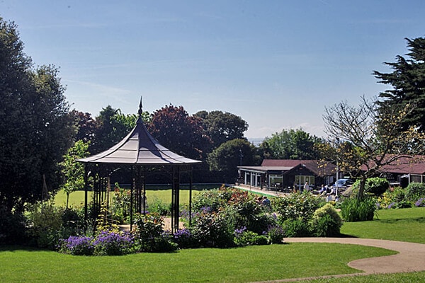 gardens2 gardens2